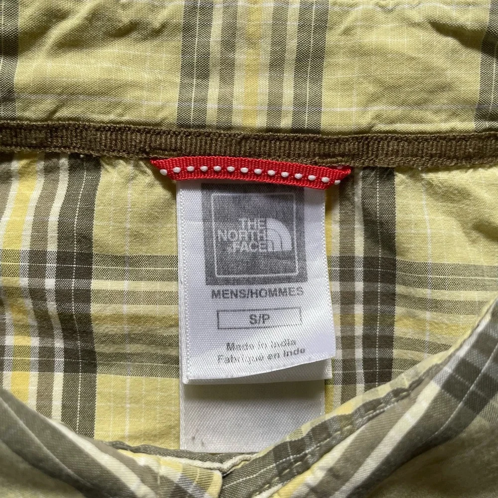 The North Face Mens Small Shirt Yellow Plaid Short Sleeve Button Up